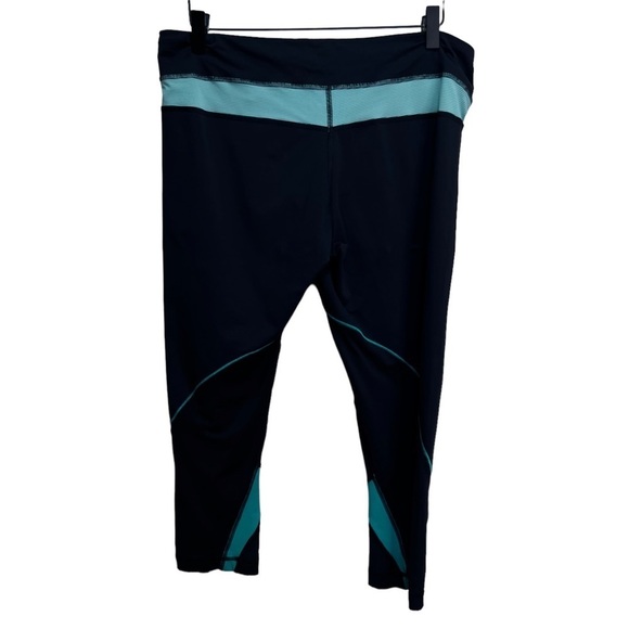 Lululemon Run Inspire Crop Leggings Size 12 Activewear Yoga - Picture 8 of 8